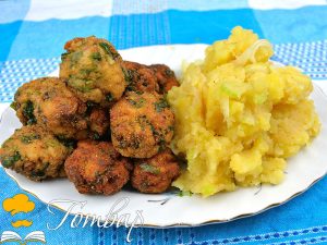 Готвар, рецепта - Рибни кюфтенца с картофена салата