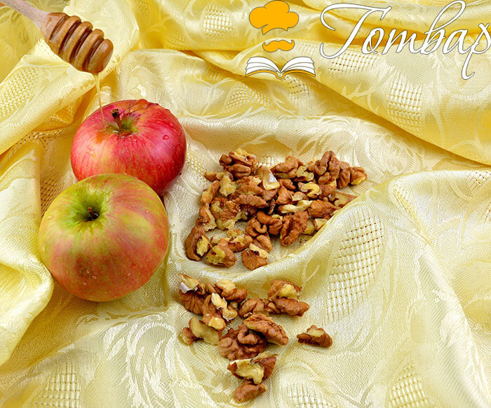 рецепта продукти Готвар, рецепта, рецепти, готвене, продукти - Ябълка с орехи и мед